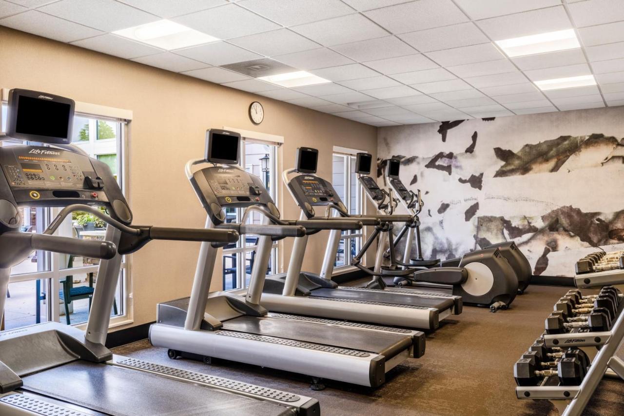 Residence Inn By Marriott Bloomington Bagian luar foto