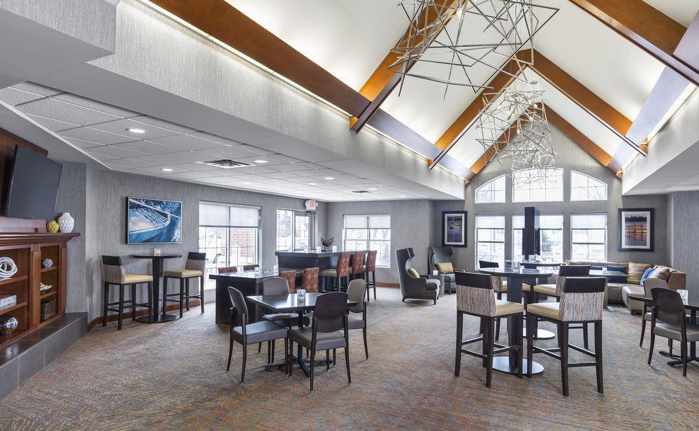 Residence Inn By Marriott Bloomington Bagian luar foto